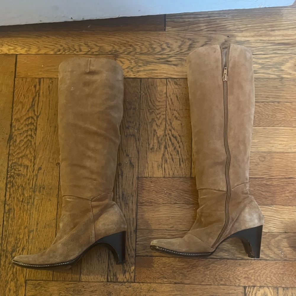 Charles jourdan tan suede boots